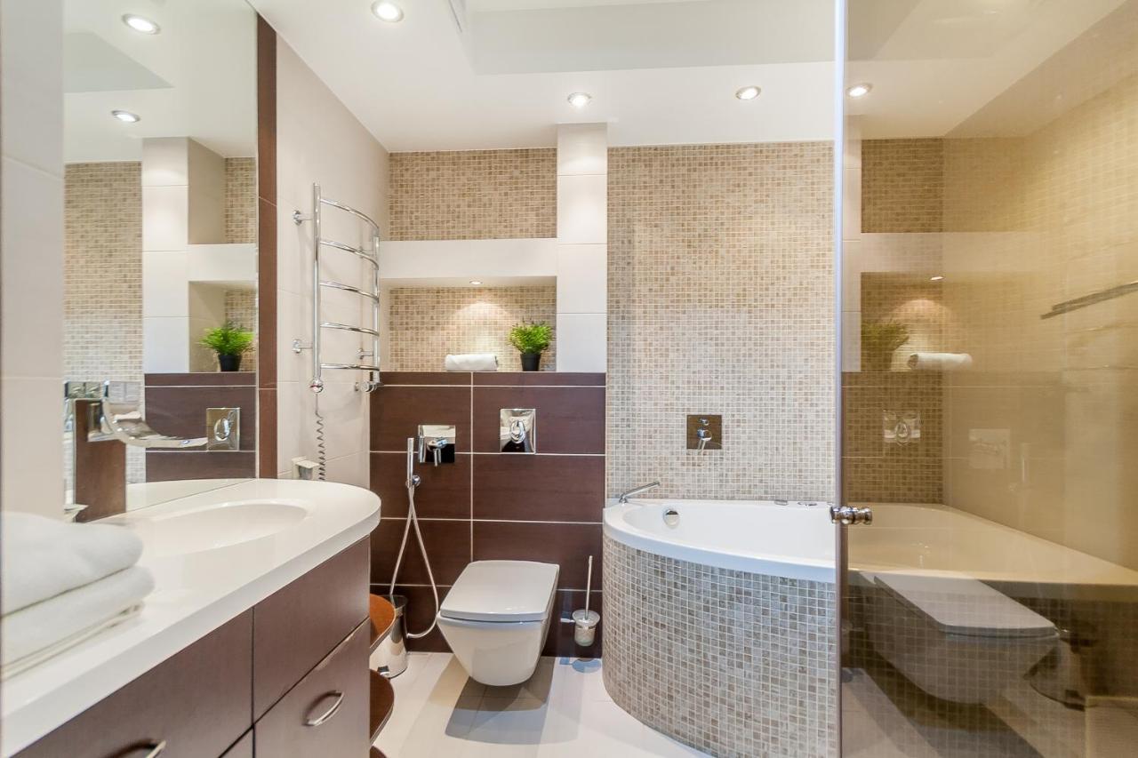 Central Apartment In Gedimino Av By Urban Rent Vilna Exterior foto
